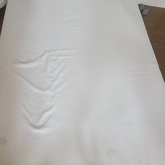 【引き渡し決定】
ダブルサイズ　マットレス