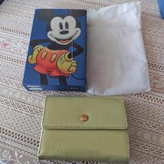 ディズニー　財布　クリーム色？の画像