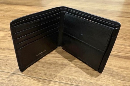 SAINT LAURENT ブラック 二つ折り財布 メンズサンローランイブサン 