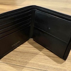 SAINT LAURENT ブラック 二つ折り財布 メンズ　サン...
