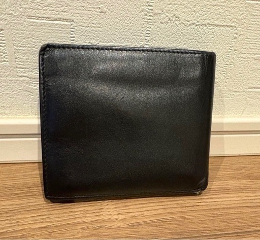 SAINT LAURENT ブラック 二つ折り財布 メンズ　サンローラン　イブサンローラン　財布