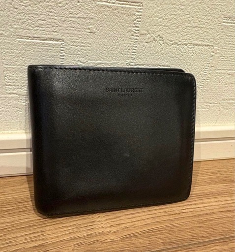 SAINT LAURENT ブラック 二つ折り財布 メンズ　サンローラン　イブサンローラン　財布