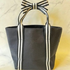 ♥CHANEL♥ ノベルティー♥ブラック トートバッグ 可愛いリボン持ち手の画像