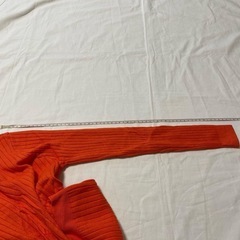 ニット カーディガン S 薄手 伸縮 オレンジ レディース Vネック 長袖 春秋の画像