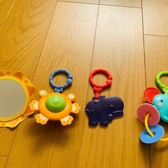 値下げ‼️ベビージム(訳あり&おまけ付き)の画像