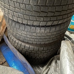 ホイールセットコンパクトカースタットレスタイヤの画像
