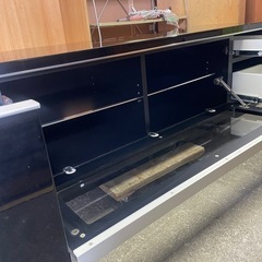 テレビボードの画像