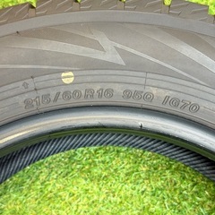 【美品】セダン系に　215/60R16 95Q ヨコハマ　アイスガード7の画像