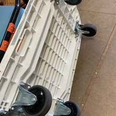 S【中古品】 TRUSCO  台車　ストッパー付の画像