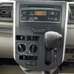 ダイハツ　タント Ｌ　ＳＡＩＩ　２ＷＤ　オートマチック車　スマートアシスト２　ＣＤプレーヤー　エアコン　パワステ　パワーウィンドウ　両席エアバッグ　両側スライドドア　ＥＴＣ　車検整備付　キーレスの画像