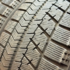 【セール】215/50R17 4本　交換工賃込み　ブリヂストン　ブリザックの画像