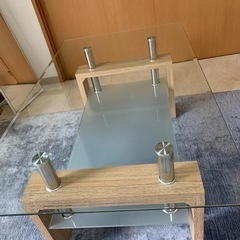 ガラステーブル　ローテーブルの画像