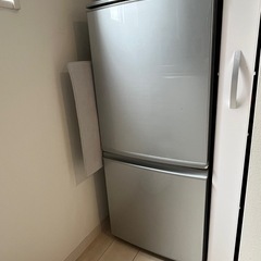 決まりました【無料】※引渡時返金　SHARP冷蔵庫・洗濯機(4.5kg) 2017年製　ES-GE48の画像