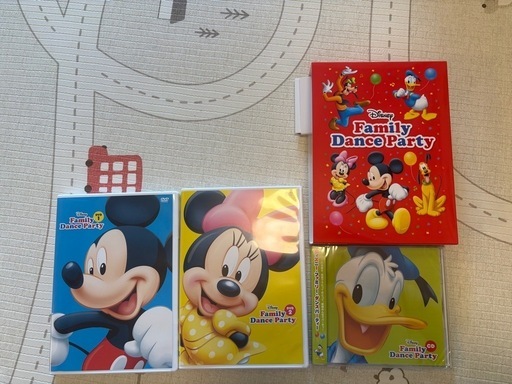 DWE Family Dance Party DVD2枚+CD