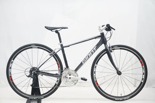 GIANT 「ジャイアント」 ESCAPE R3 2022年モデル クロスバイク