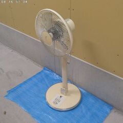 ２０１３年製DCモーター扇風機　FS-300DHR　動作確認済の画像