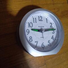 目覚まし時計（ふたなし）譲ります