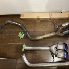 ランクルプラド マフラーの画像