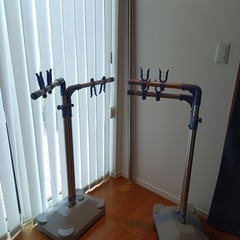 ステンレス 伸縮式ものほし台 ブローベース付き の画像