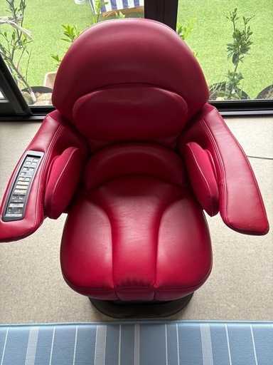 ★値下げ。Panasonic EU-JC70 コアトレチェア　マッサージチェア  中古