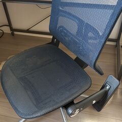 オフィスチェアの画像