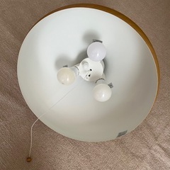 ニトリ　ペンダントライト(三灯) 電球付き　　　の画像