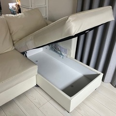 ソファーの画像