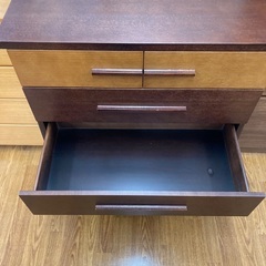 ローチェスト　ニトリ4段　傷ありの画像