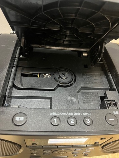 SONY ZS-RS81BT　2017年製　CDラジオ Bluetooth