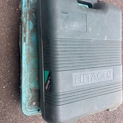 HITACHI ヒタチ　ロール釘打機　NV90AB2の画像