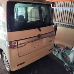 タントカスタム4WDの画像