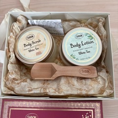 SABON ボディスクラブ、ボディローションセット　の画像
