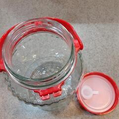 果実酒瓶 4000ml 日本製の画像