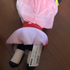アーニャの寝そべりの画像