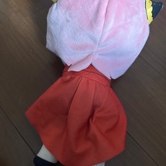 アーニャの寝そべりの画像