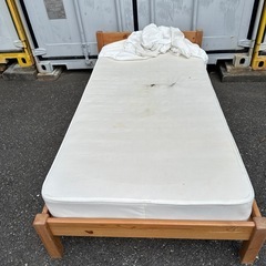 無印良品 木製シングルベッド 引き出し収納付き  Wooden Single Bed with Drawersの画像