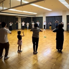 J-POPで一緒に踊りませんか？