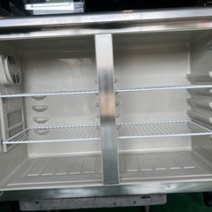 2012年 ホシザキテーブル形冷蔵庫 ①