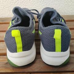 【決まりました】26.5cm ASICSゲルクモライト3の画像