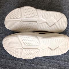 ワークマン 軽量サンダルシューズの画像