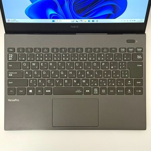 ★超軽量871g★ 第10世代Corei7 メモリ16GB 人気 NEC F11 ☆超軽量871g☆ 第10世代Corei7 メモリ16GB 人気 NEC F11