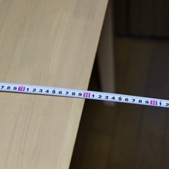 ダイニングテーブルの画像