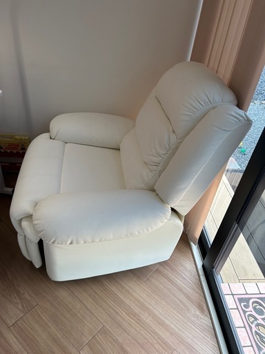 リクライニングチェア