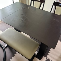 ダイニングセットの画像