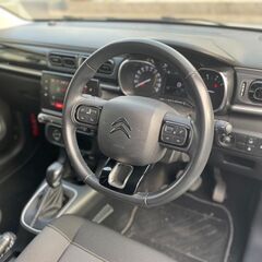 【フランスのオシャレなコンパクトカー】シトロエン C3 2018年式　型式：ABA-B6HN01の画像