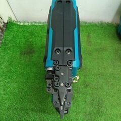 マキタ PT354D 充電式ピンタッカ【野田愛宕店】【店頭取引限定】【中古】管理番号：IT6885S9EYQPの画像