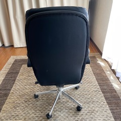 ゲーミングチェアの画像
