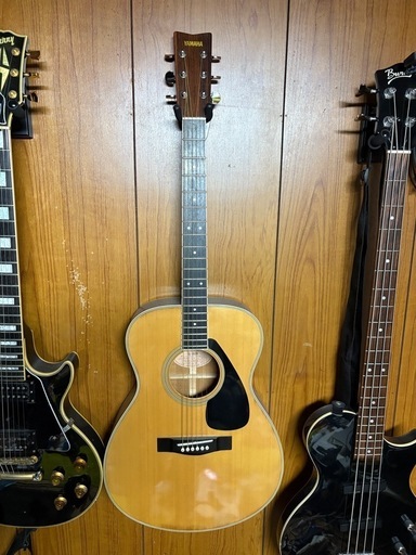 YAMAHA FG202Dの出品です。
