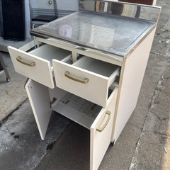 キッチン作業台、その1の画像
