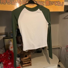 Tシャツ